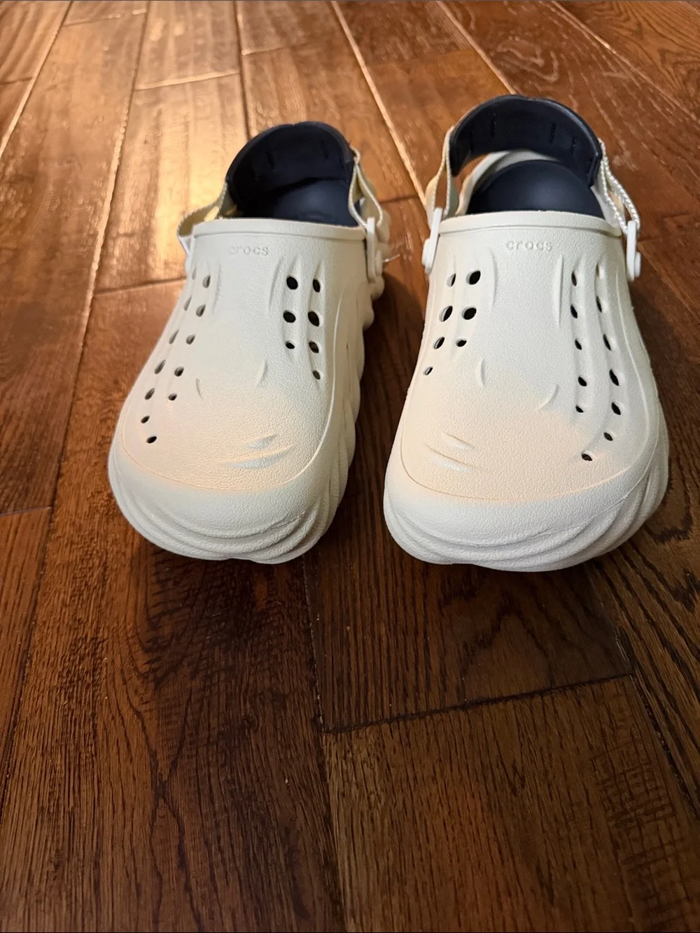 CROCS ECHO CLOG BONE/BLACK UNISEX Men’s Size 10 W/12
